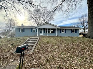 1803 Stoddard St, Cape Girardeau, MO 63701