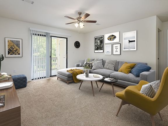 2nd image of 160 Breckenridge Dr #53