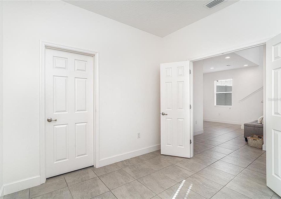1st image of 5653 Del Coronado Dr