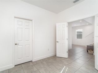 5653 Del Coronado Dr, Apollo Beach, FL 33572