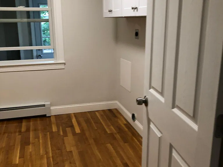 18 4th St #2 — Photo 12