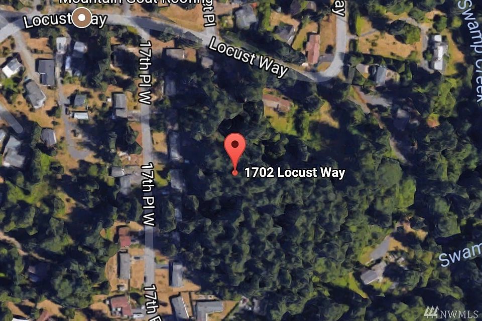 2nd image of 1702 Locust Way