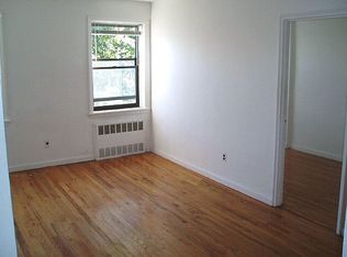 571 5th St APT 4, Brooklyn, NY 11215