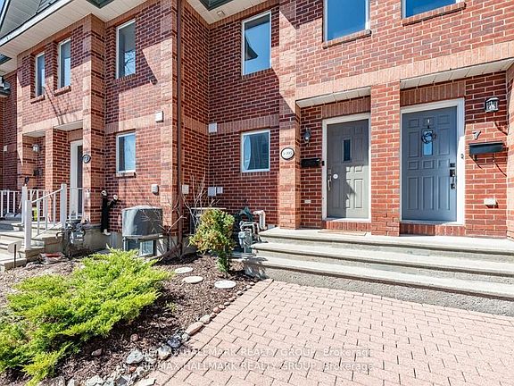 2nd image of 395 Bell St S #5