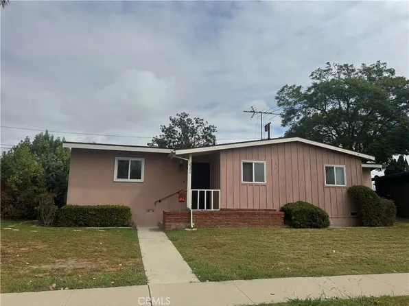 2306 Carfax Ave, Long Beach, CA 90815