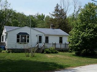 4 Kimberly Ct, Cumberland, RI 02864