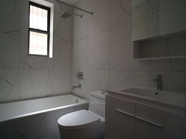 297 Schaefer St #1F — Photo 5