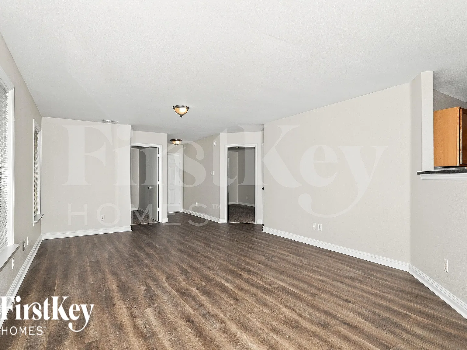 3 bed, 2.0 bath, 1390 sqft, $1,625 — Photo 3