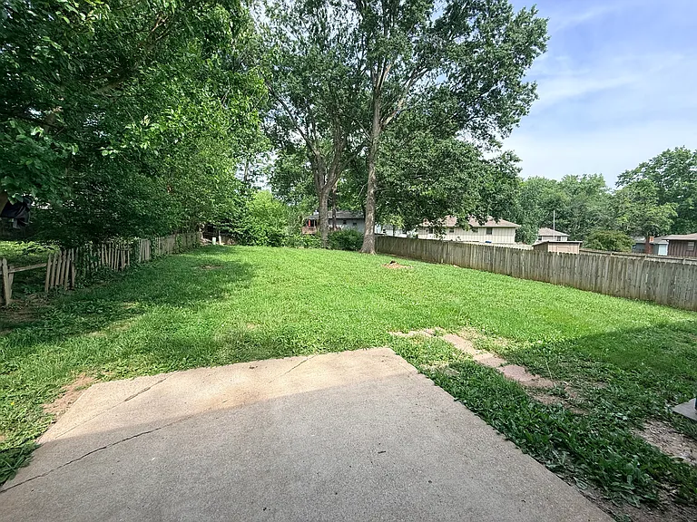 1700 SW Speas Dr — Photo 10
