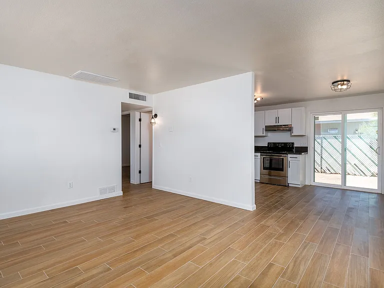 North Central (Stone and Limberlost), 2 bedroom, 1 bath duplexes, large fenced yards with a/c! — Photo 30