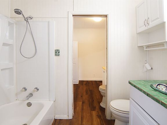 3rd image of 730 Indiana St