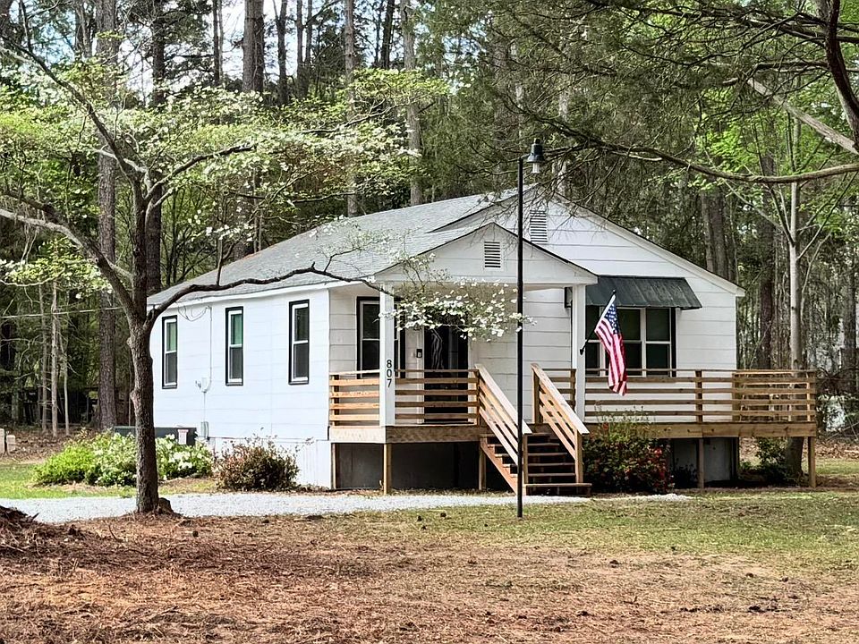 1st image of 807 Misty Harbor Rd