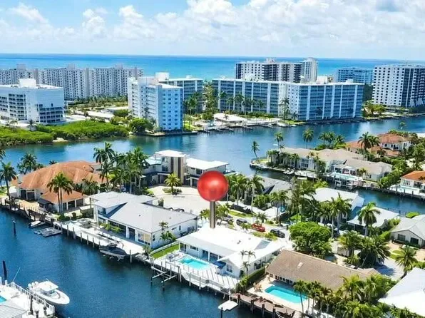 885 Nafa Dr, Boca Raton, FL 33487