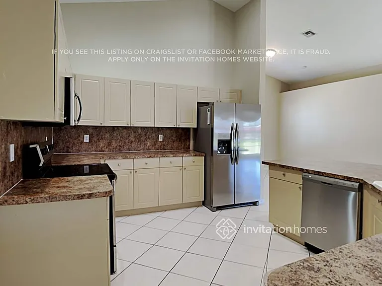 7062 Saint Clair Ct — Photo 7