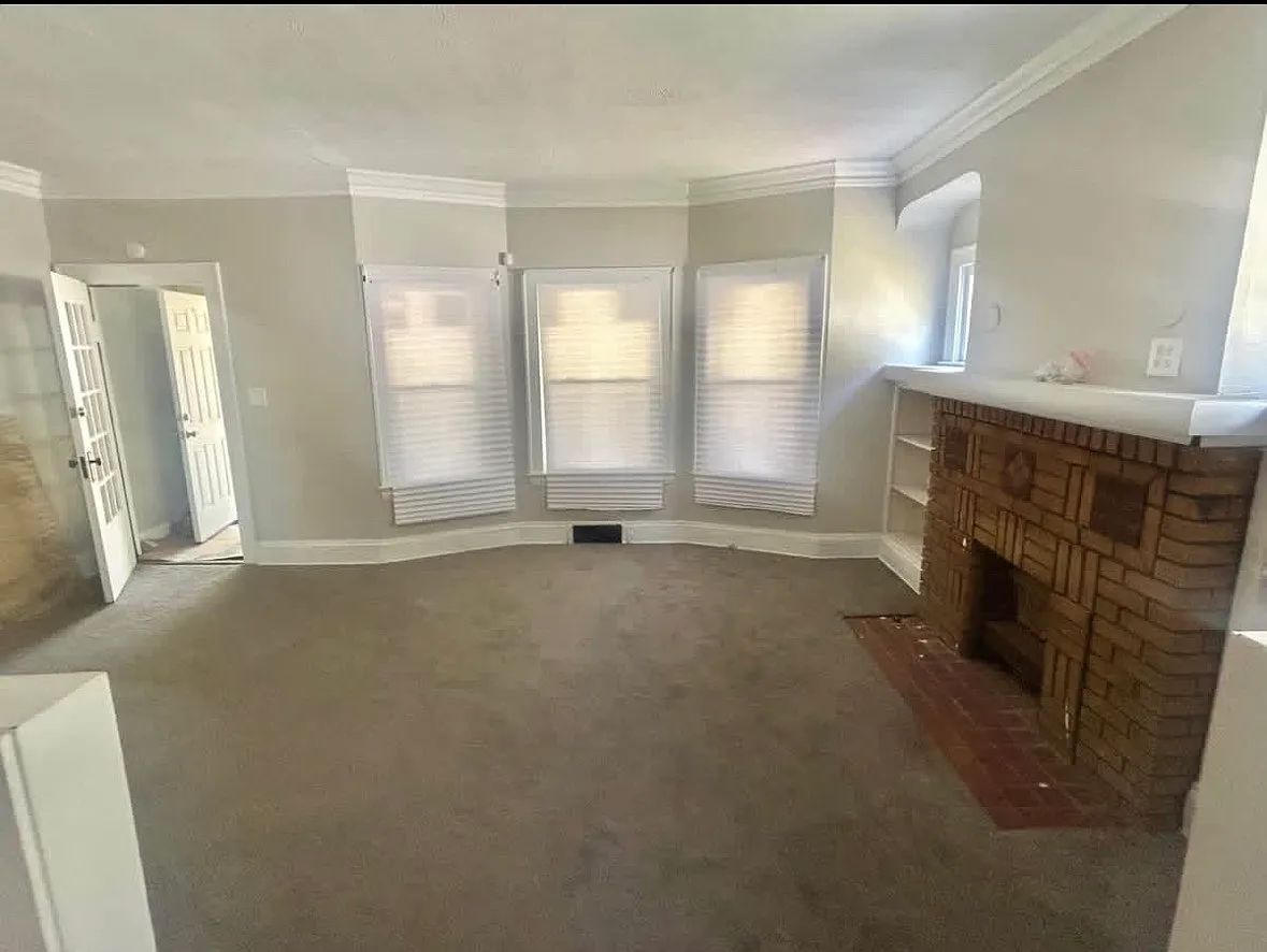 3 bed, $1,350 — Photo 4