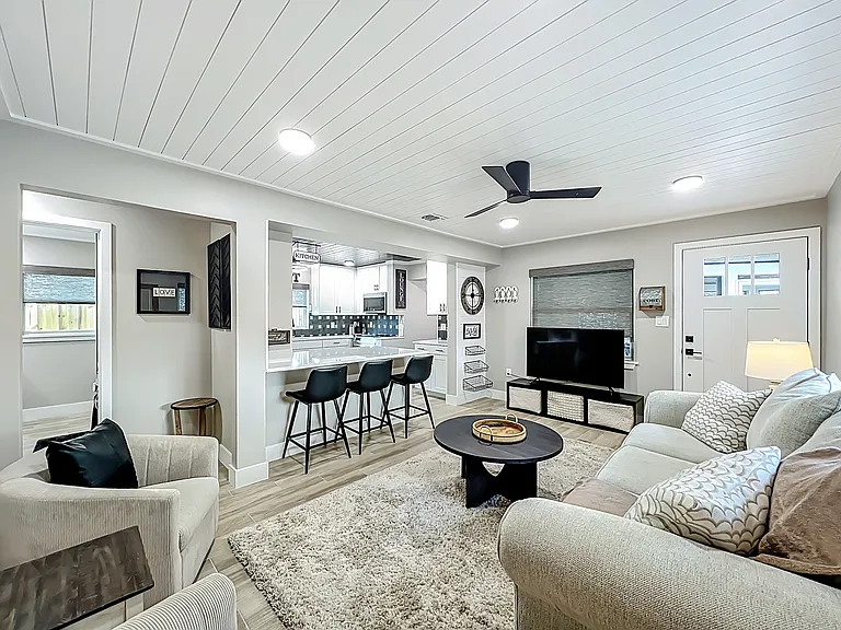 236 Emory Pl — Photo 9