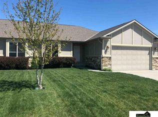 1310 Autumn Rd, Hickman, NE 68372