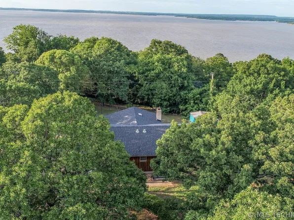 1614 Sherwood Rd, Eufaula, OK 74432