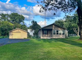 6459 Fenton Rd, Flint, MI 48507