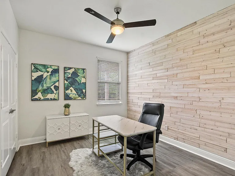 1509 Waterfall Ln — Photo 15
