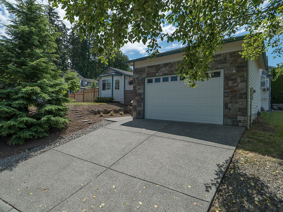 1st image of 5730 125th Pl SE
