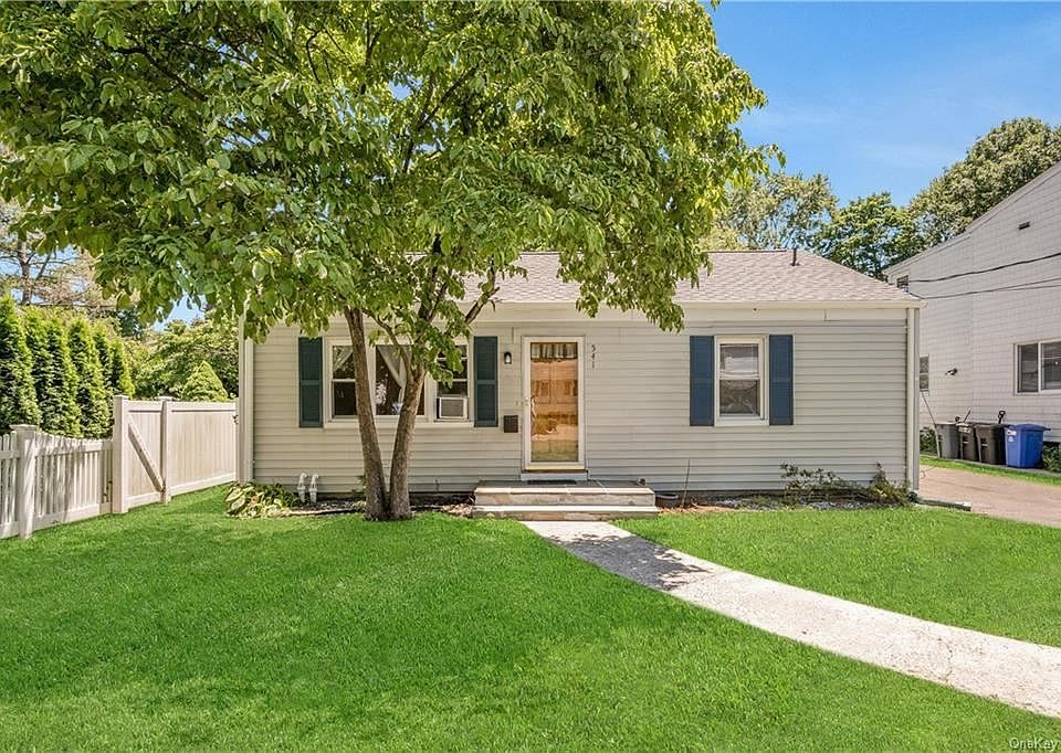 541 N Wagner Ave, Mamaroneck, NY 10543 Zillow