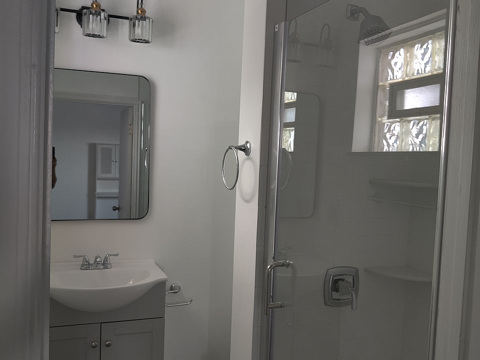 1st image of 1224 Morris St Floor 3