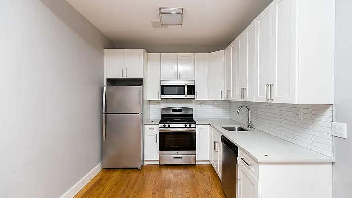 Rented by Nooklyn NYC LLC | media 6