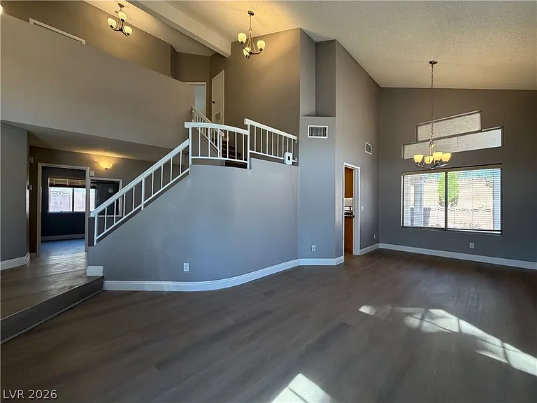 3045 Marsh Ct — Photo 6