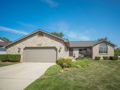 1017 Flickerham Dr, Grand Ledge, MI, 48837