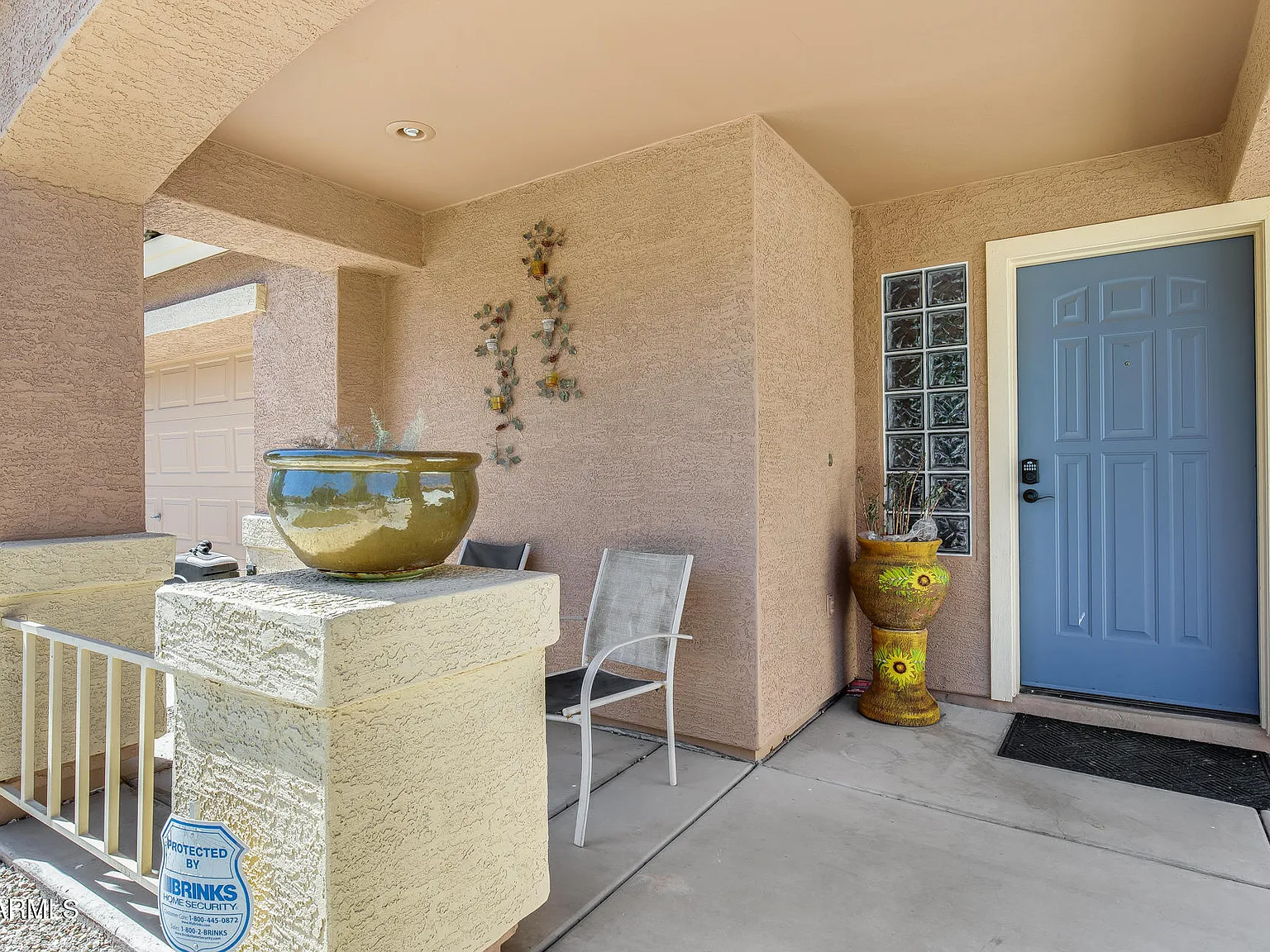 4 bed, 2.5 bath, 1611 sqft, $2,200 — Photo 4