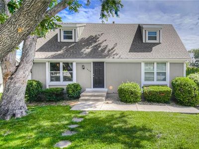 1909 Place Liberte Dr, Liberty, MO, 64068