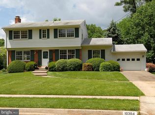 10304 Antietam Ave, Fairfax, VA 22030