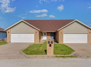 4300-4302 N Morgan Ct, Ozark, MO 65721