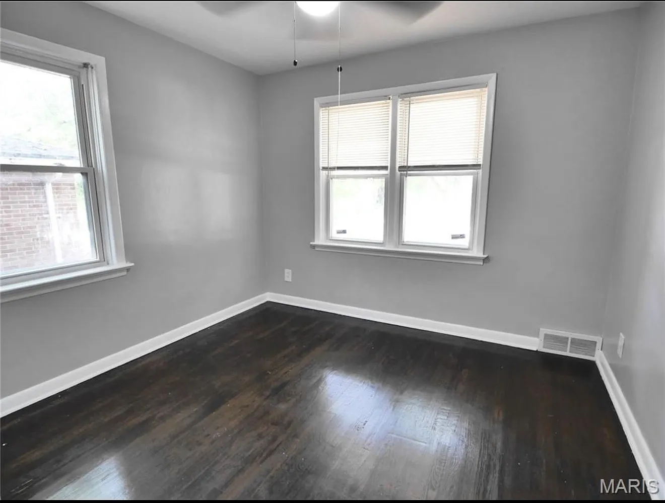 4 bed, 1364 sqft, $1,600 — Photo 2