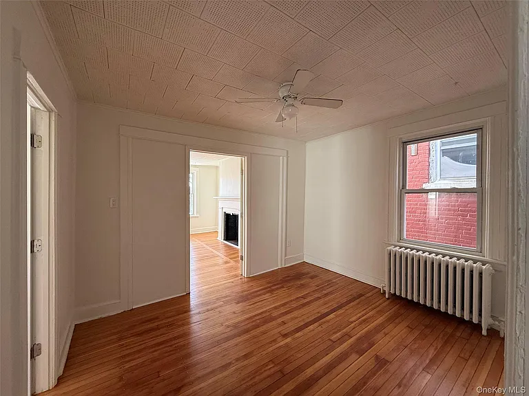 40 N Clover St — Photo 4