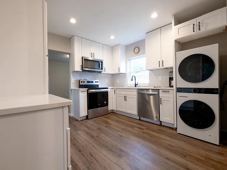 3 Walnut Dr — Photo 1