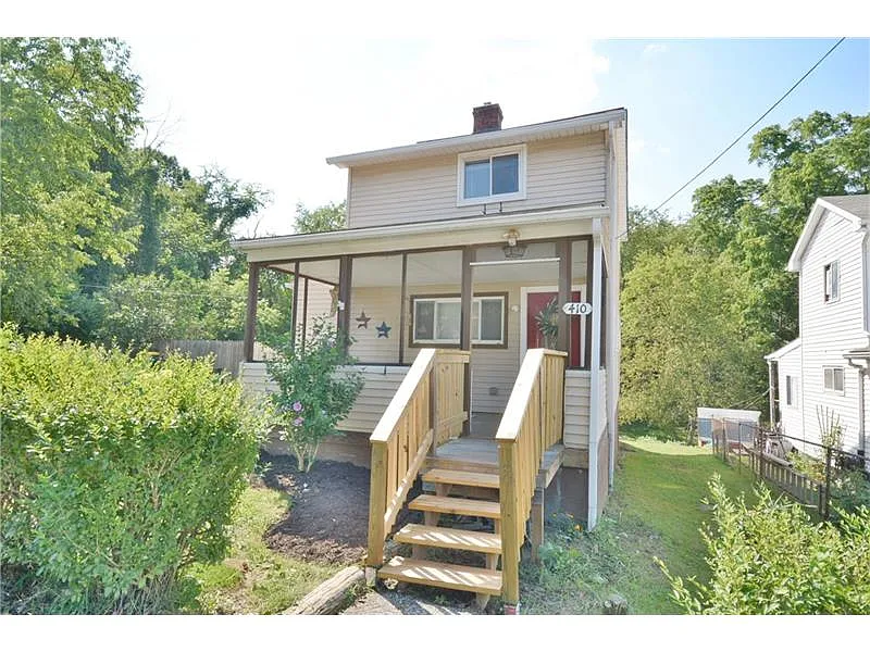 410 Anderson Ave photo 1