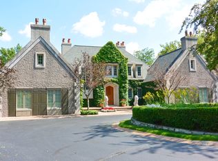 2333 Lost Dauphin Rd, De Pere, WI 54115