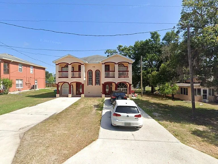 616 Lemon Ave #B — Photo 1