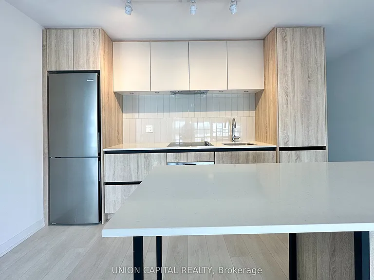 7950 Bathurst St #1126 — Photo 6