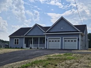 2 Burnap Rd, Sutton, MA 01590