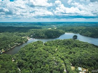 585 Skyline Dr N, New Florence, MO 63363