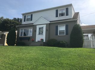 1160 Ruxton Rd, York, PA 17403