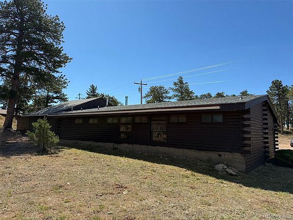 4th image of 168 Main Street
