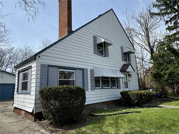 2nd image of 888 Medford Rd
