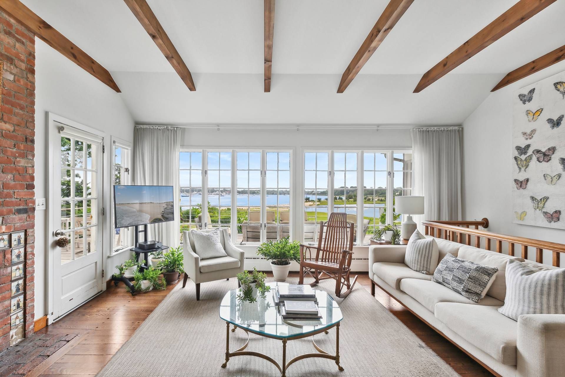 11 East Harbor Dr, Sag Harbor, NY 11963 Out East