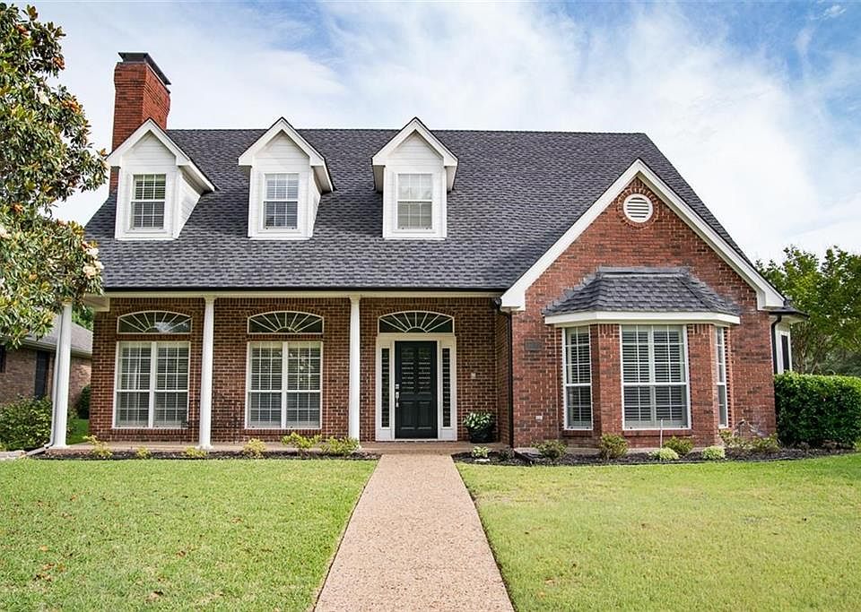 1st image of 2672 Daisy Ln