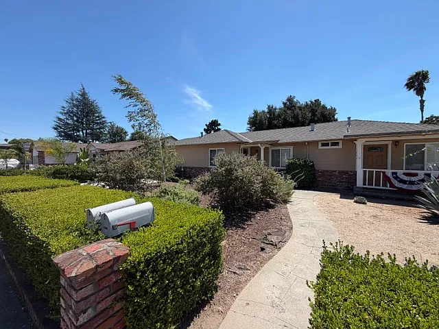 1 bed, 650 sqft, $2,975 — Photo 1
