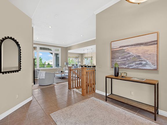3rd image of 1623 High Oaks Ln